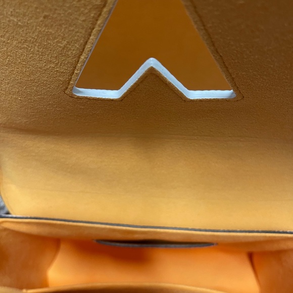 Never used… with box and canvas bag and all tags - Picture 5 of 12